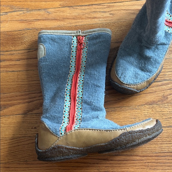 Sorel Shoes - Sorel Wool & Leather Rubber-bottom Boots